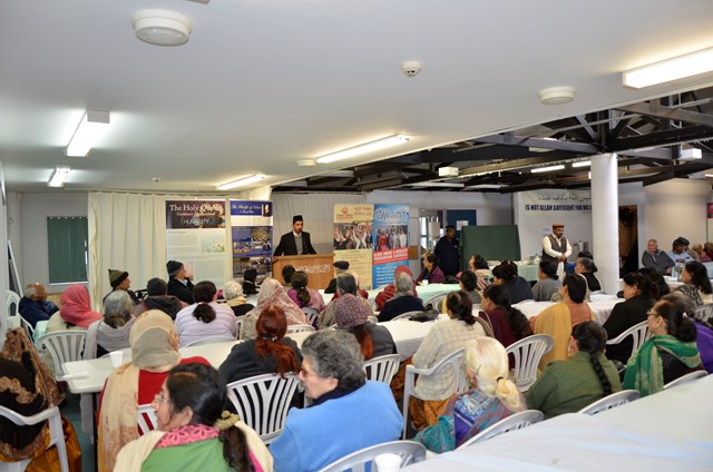 MOSQUE VISIT: Senior Citizens Visit New Zealand’s Newest Mosque